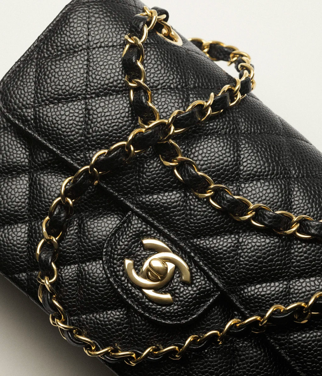 Petit Sac • Chanel 🖤