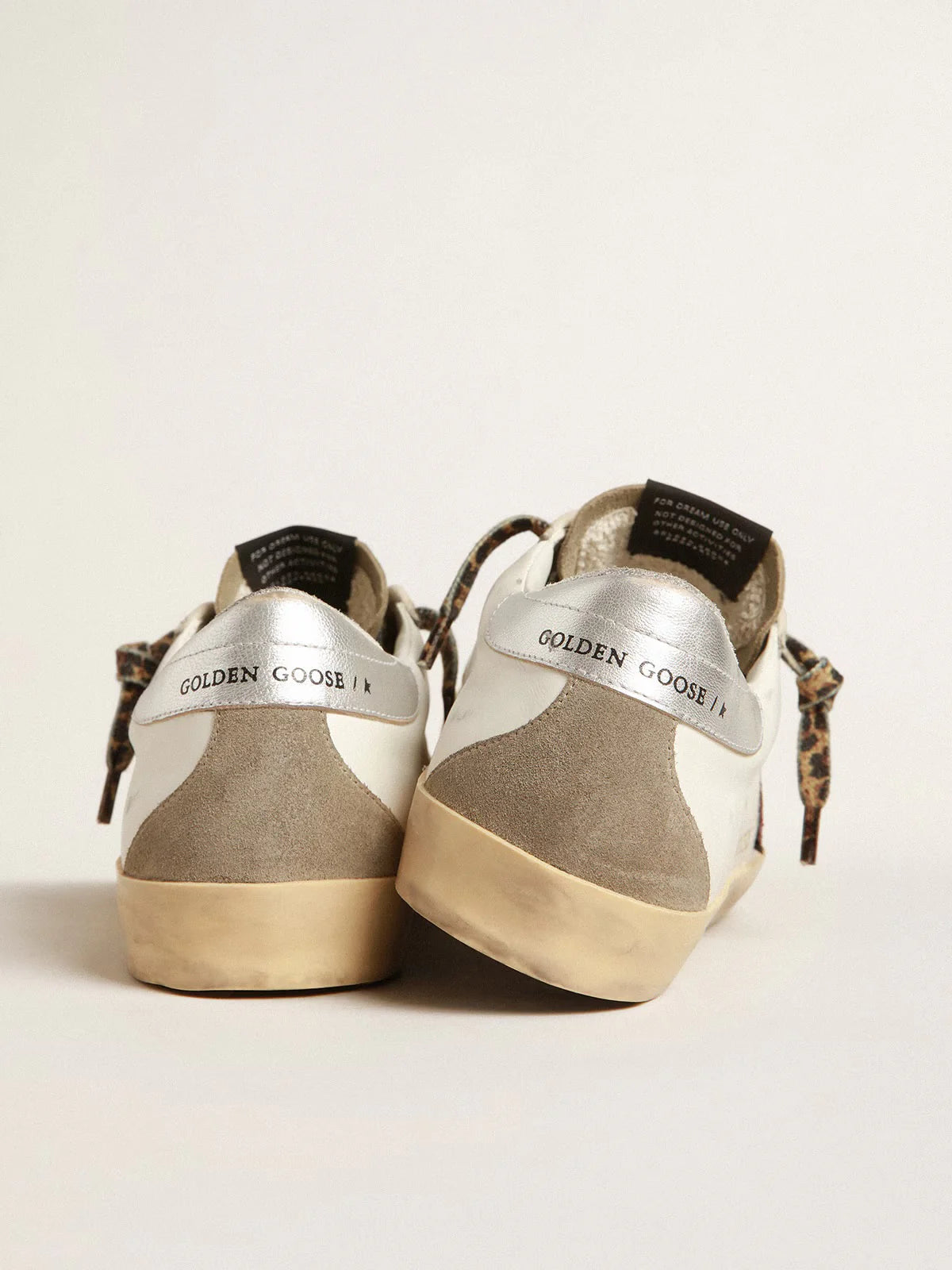Golden Goose Superstar
• pailleté rosée