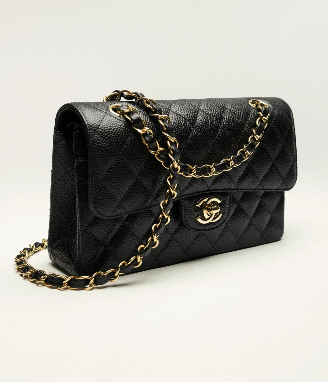Petit Sac • Chanel 🖤